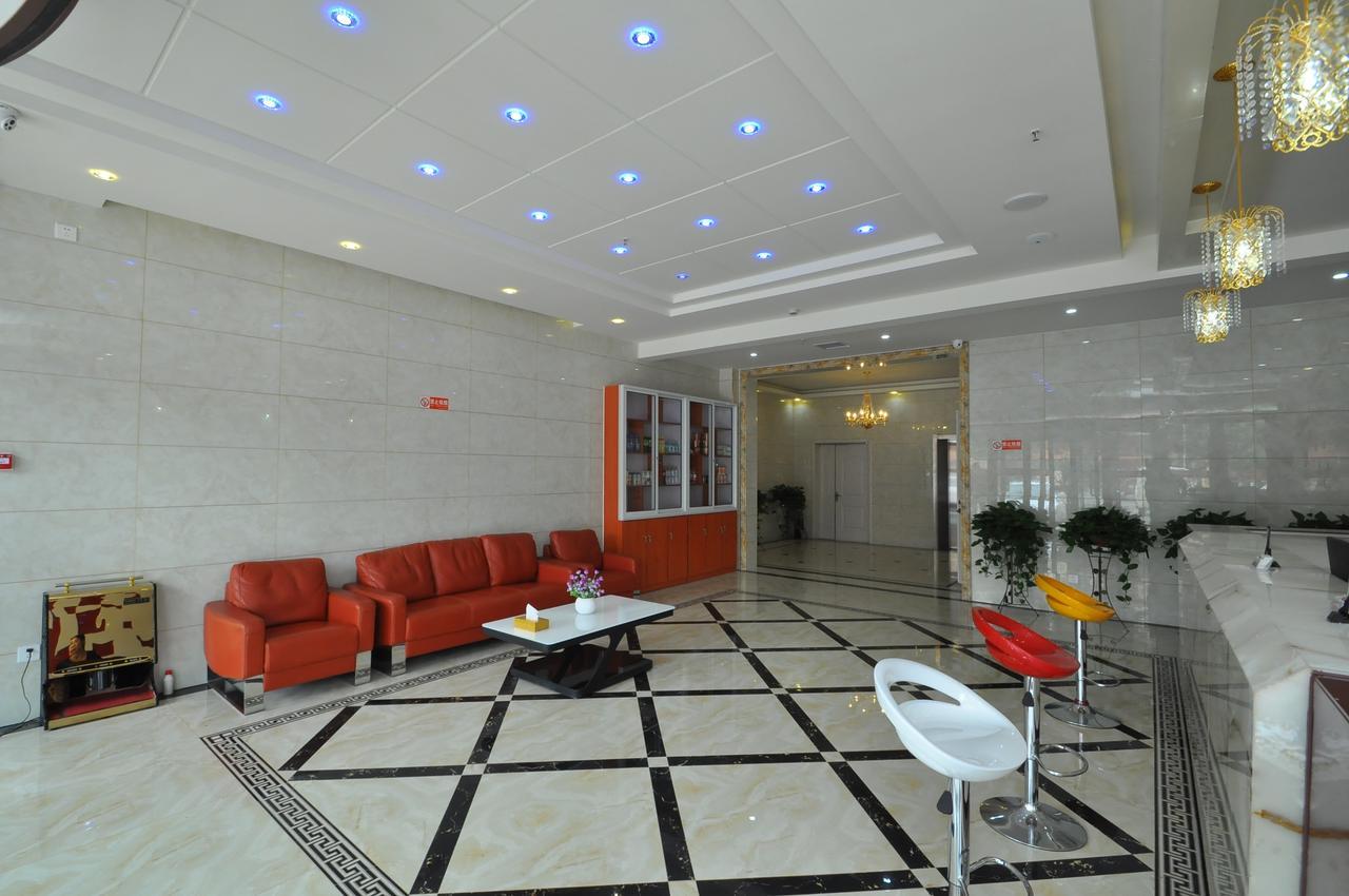 Thank Inn Chain Hotel West Eleven Road Mall Linyi  Dış mekan fotoğraf